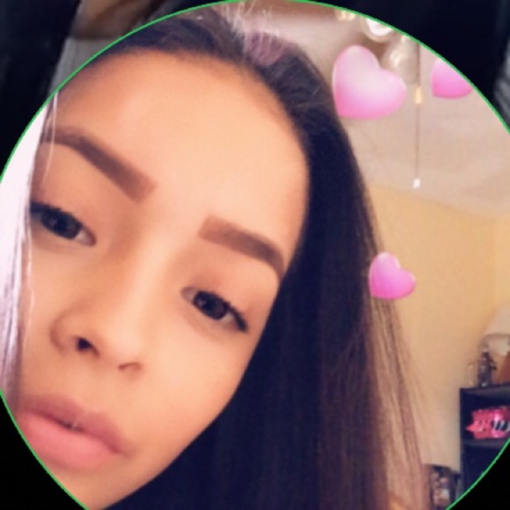 Meet your Posher, Lexi